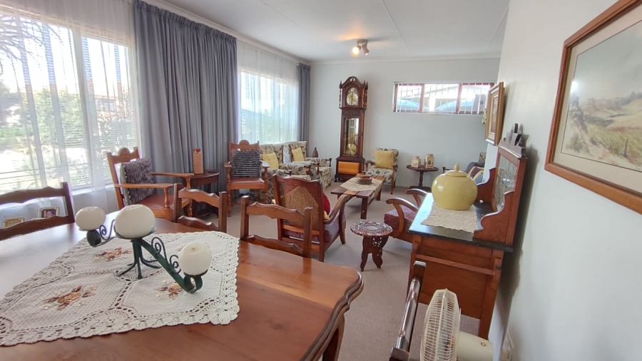 3 Bedroom Property for Sale in Stilbaai Wes Western Cape